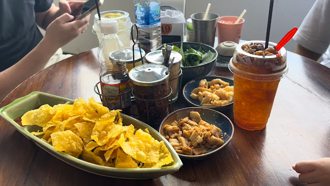 เส้นเสน่ห์ก๋วยเตี๋ยวเรือ