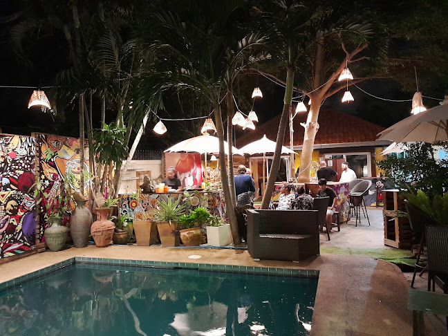 Comentarii opinii despre Smoker Garden