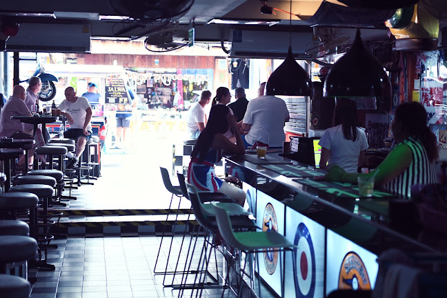 Opinii despre Scooter's Bar Soi Buakhao în อำเภอบางละมุง - การบริการอาหารและที่พัก