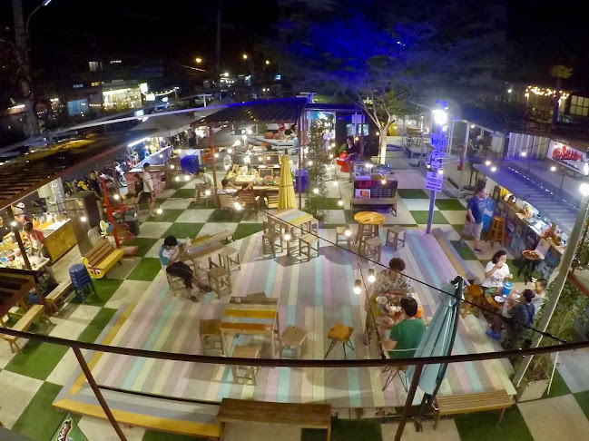 The candy ตลาดสีลูกกวาด นครปฐม - อำเภอเมืองนครปฐม