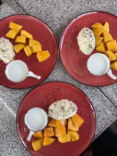 Opinii despre Nang Naan Halal Restaurant în อำเภอเมืองภูเก็ต - การบริการอาหารและที่พัก