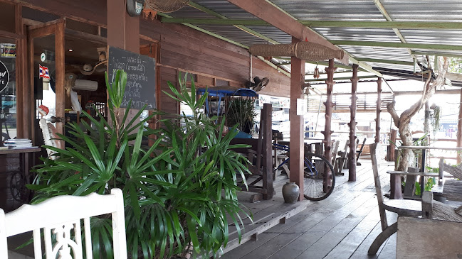 Comentarii opinii despre ร้านสภากาแฟฅนจันทบูร ตลาดเจริญสุข