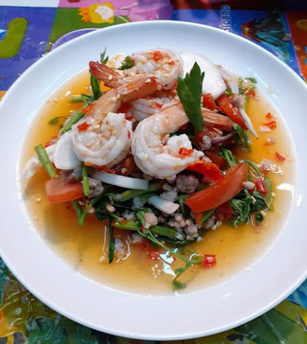 ยำรสเด็ดตลาดโต้รุ่งโสภณพัทยาใต้