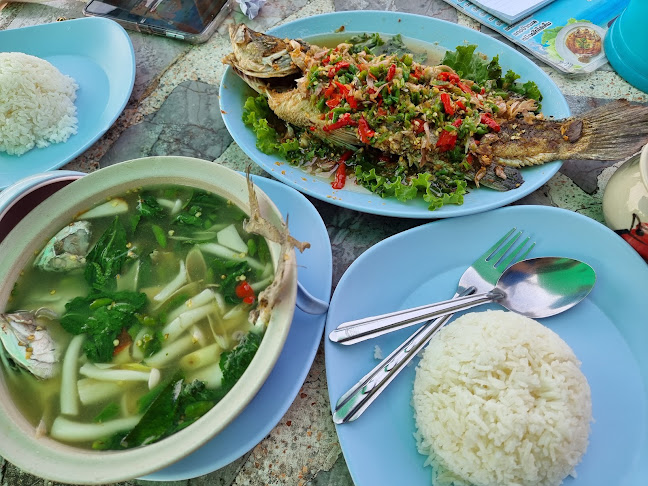Opinii despre ป้ารุณ ซ.นาจอมเทียน 8 în อำเภอสัตหีบ - การบริการอาหารและที่พัก