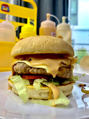 Opinii despre Smoke Cup เบอร์เกอร์ în อำเภอบางบัวทอง - การบริการอาหารและที่พัก