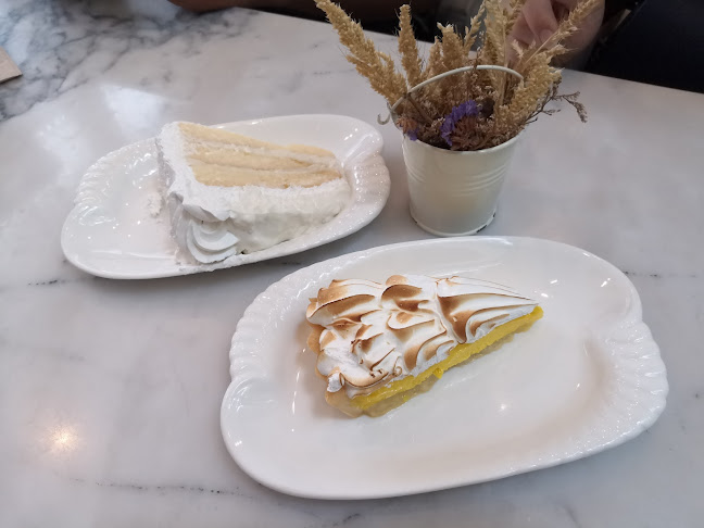 Billin Cafe&Bistro - การบริการอาหารและที่พัก