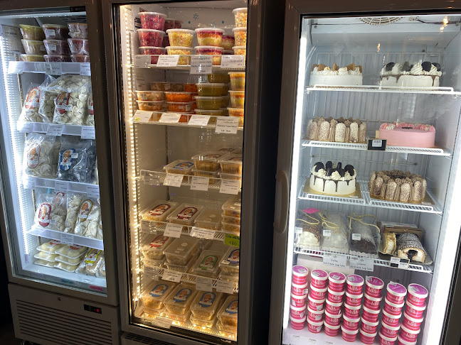 Silenafood Bistro - การบริการอาหารและที่พัก