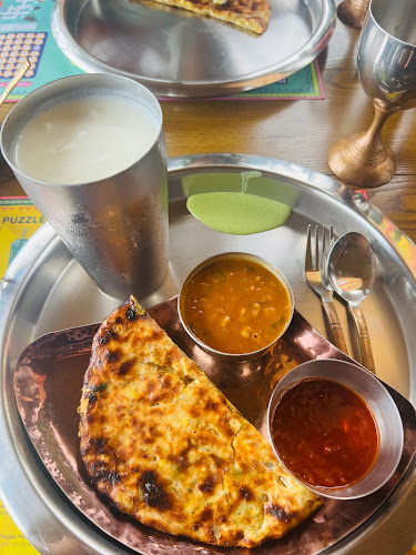 Amritsr Restaurant - การบริการอาหารและที่พัก