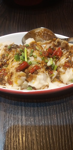 Opinii despre ฮ่องกง โบวล์ ขอนแก่น HongKong Bowl ( Chinese Food ) în อำเภอเมืองขอนแก่น - การบริการอาหารและที่พัก