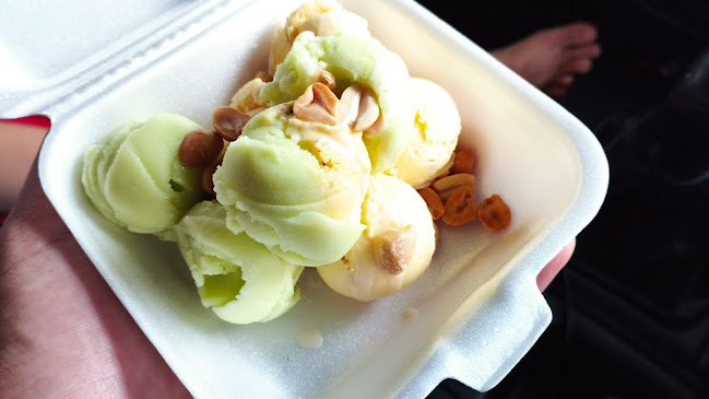 วิรัตน์ไอศกรีม - เมือง