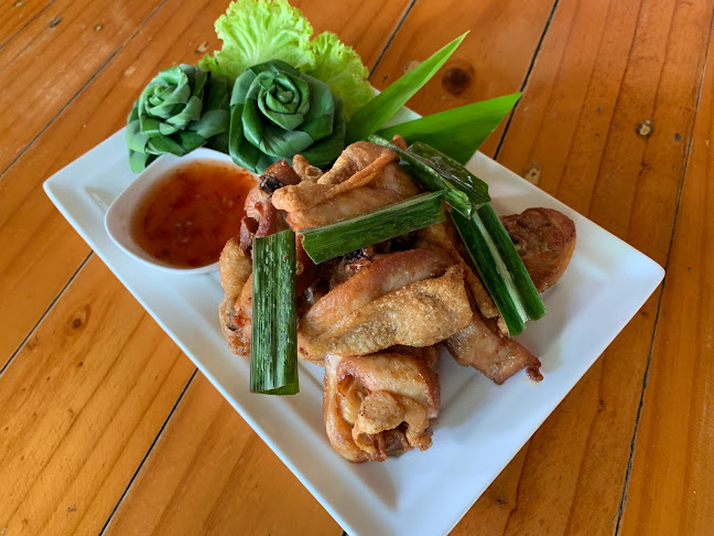 Opinii despre ร้านกระต๊อบน้อย Little Hut Coffee în อำเภอบางเลน - การบริการอาหารและที่พัก