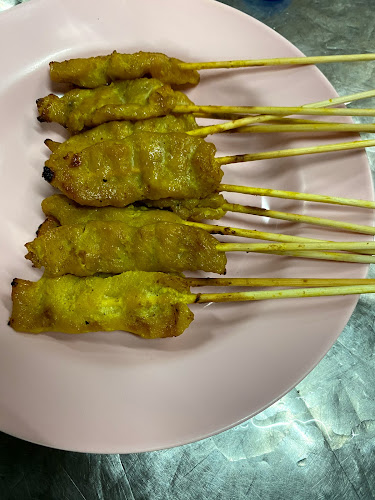 Comentarii opinii despre ก๋วยเตี๋ยวไก่ติงลี่