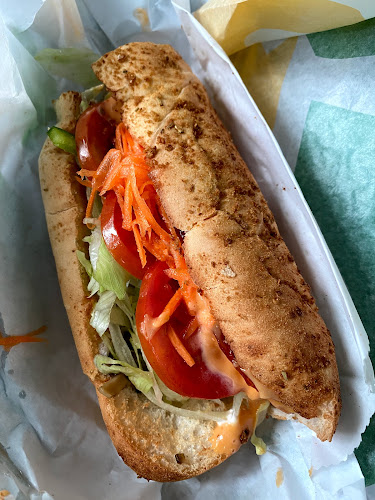 G6J5+VW4 ถ. สายธนบุรี - ปากท่อ ตำบลบางกระเจ้า อำเภอเมืองสมุทรสาคร สมุทรสาคร 74000