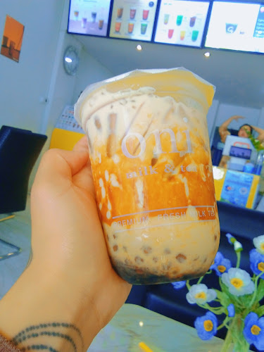 oni milk & tea พัทยา ซอย บัวขาว - การบริการอาหารและที่พัก