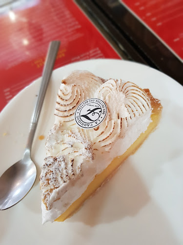 Opinii despre ลาฟาบริคเฟรนเบเกอรี่ în Koh Samui - การบริการอาหารและที่พัก