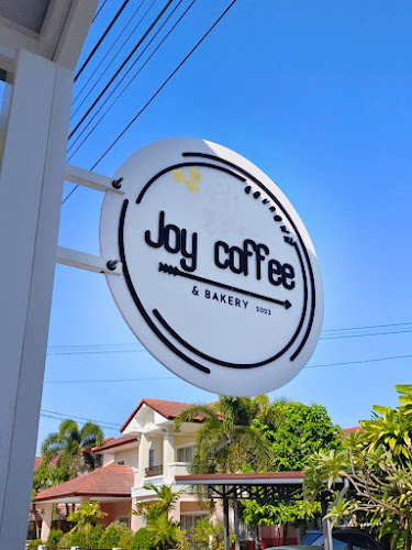 จอย คาเฟ่ Joy cafe - การบริการอาหารและที่พัก