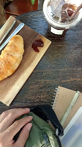 Cafe Restique - การบริการอาหารและที่พัก