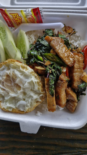 Comentarii opinii despre ครัวโกซุ้ย ขาหมู พุงวัว