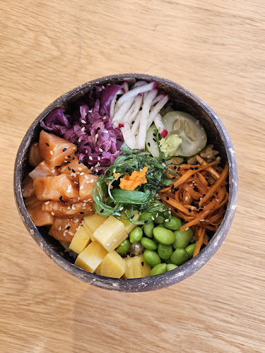 Tribe Cafe - การบริการอาหารและที่พัก