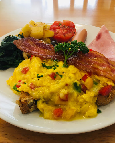 ซอย รักศักดิ์ชมูล 9 อำเภอเมืองจันทบุรี จันทบุรี 22000