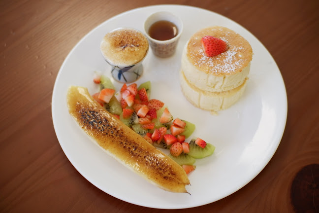 WAN CHAN Café - วรรณจันท์ คาเฟ่ - การบริการอาหารและที่พัก