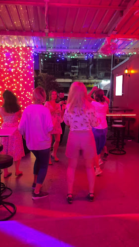 Pattaya, Soi7 , corner, Second Rd