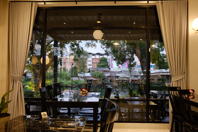 Comentarii opinii despre Mililin Cafe & Eatery