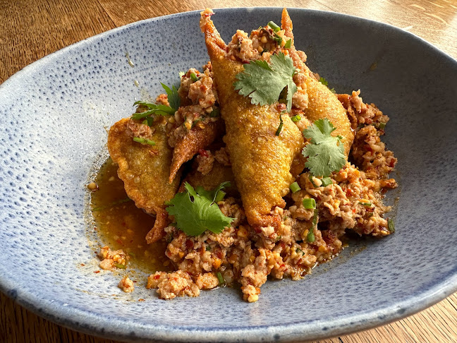 105 121 หมู่1 ถนนหาดเฉวง 1 ตำบล บ่อผุด อำเภอเกาะสมุย สุราษฎร์ธานี 84320