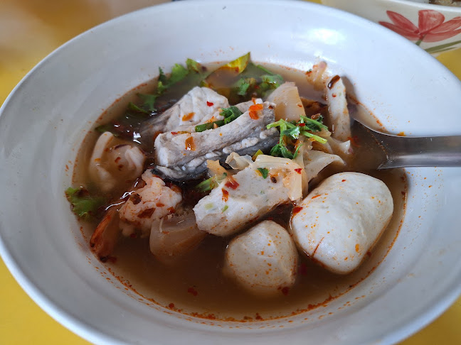 ร้านบัว ก๋วยจั๊บข้าวต้มปลา