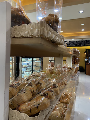 ดูแปงเบเกอรี่โฮม - การบริการอาหารและที่พัก