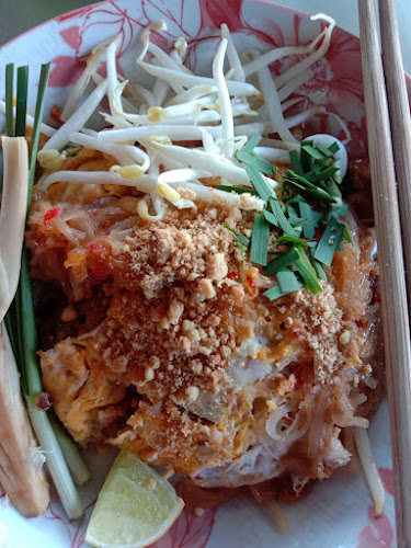 ผัดไทยป้าเป้า สถานีรถไฟนครสวรรค์