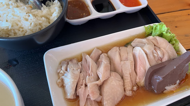 5 1 ถ. บางกรวย - ไทรน้อย ตำบล บางรักพัฒนา อำเภอบางบัวทอง นนทบุรี 11110