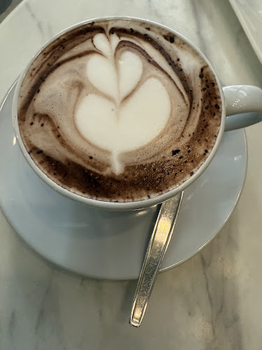 Sweet at moon - อ.เมือง