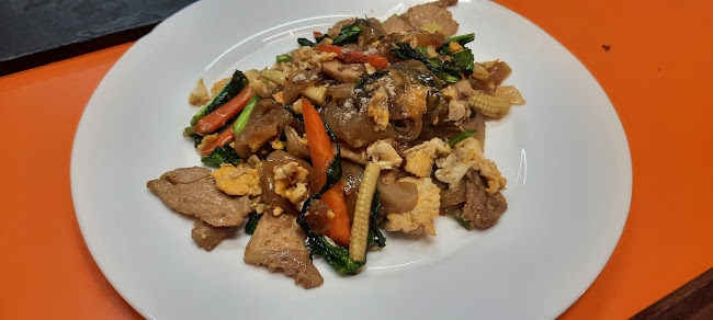 ครัว คุณยายแว่น - อำเภอบางละมุง