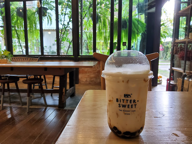 Bitter*Sweet The Dessert cafe