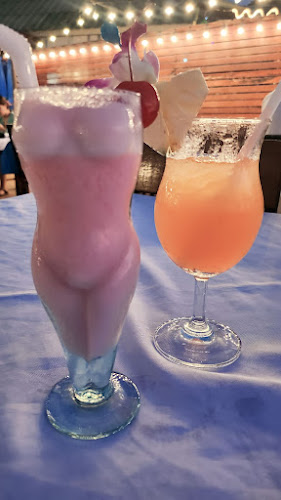 Opinii despre ร้านอาหารบ้านชมวิว în อำเภอเมืองภูเก็ต - การบริการอาหารและที่พัก