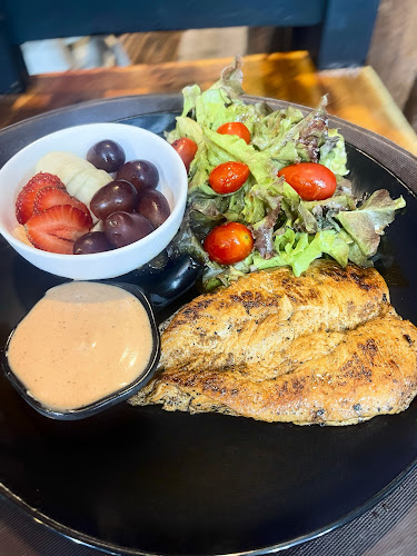 L.A. Diner - การบริการอาหารและที่พัก