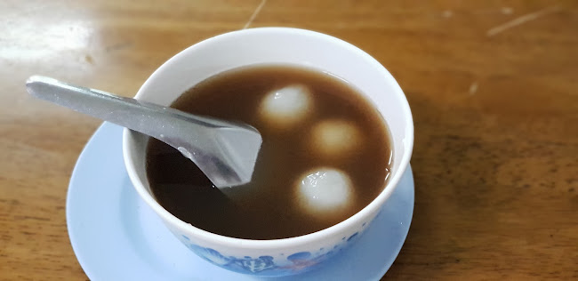 369, 120 ถ. เยาวราช ตำบลตลาดใหญ่ อำเภอเมืองภูเก็ต ภูเก็ต 83000