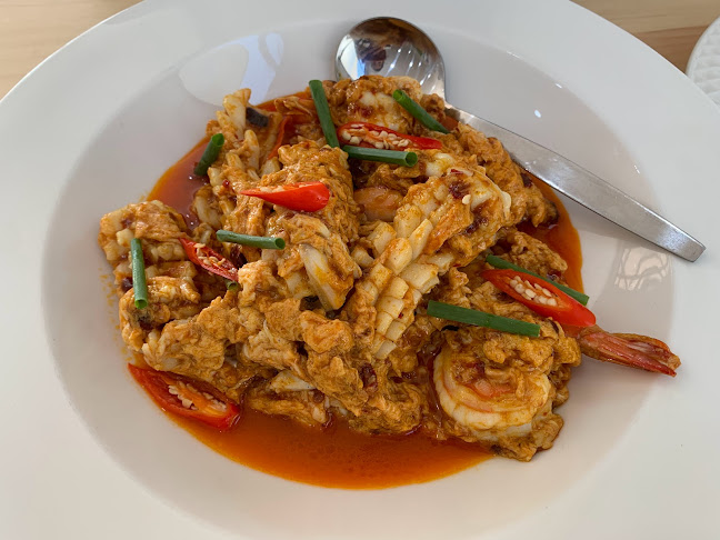 PadPadSeafood - การบริการอาหารและที่พัก