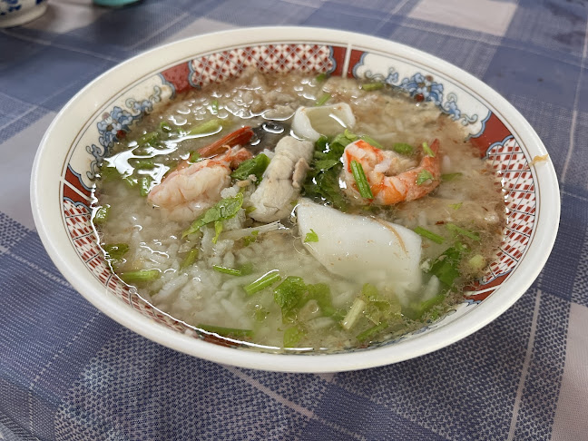 Opinii despre ร้านข้าวต้มเจ๊วรรณ în อำเภอเมืองสระแก้ว - การบริการอาหารและที่พัก