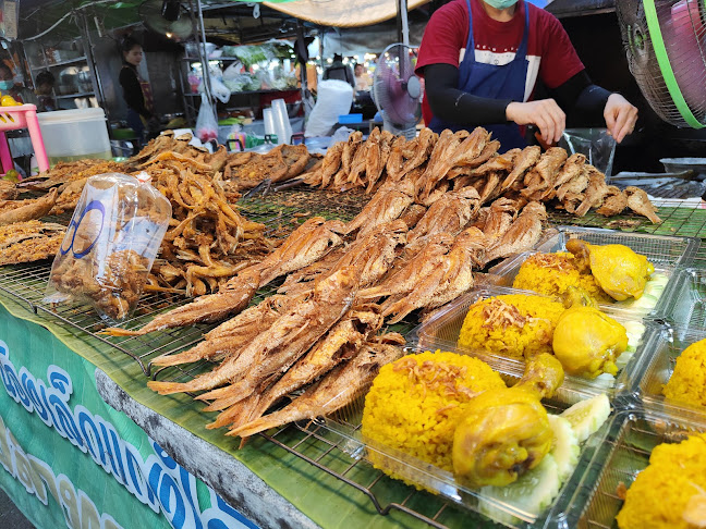 ปลาทอดขมิ้น น้องเล็กแกงใต้