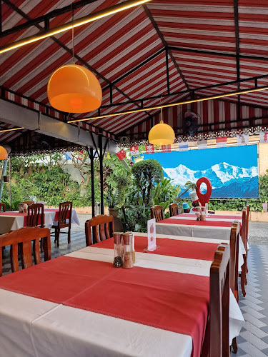 Opinii despre Chez Andy Swiss Restaurant & Steak House în อำเภอเมืองนครราชสีมา - การบริการอาหารและที่พัก