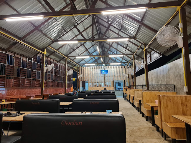 แซ่บแจ่วฮ้อน สาขาขอนแก่น - การบริการอาหารและที่พัก