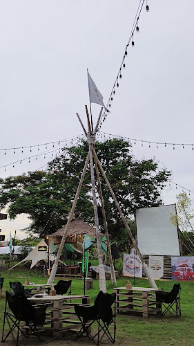 Chill Chill Bar camp