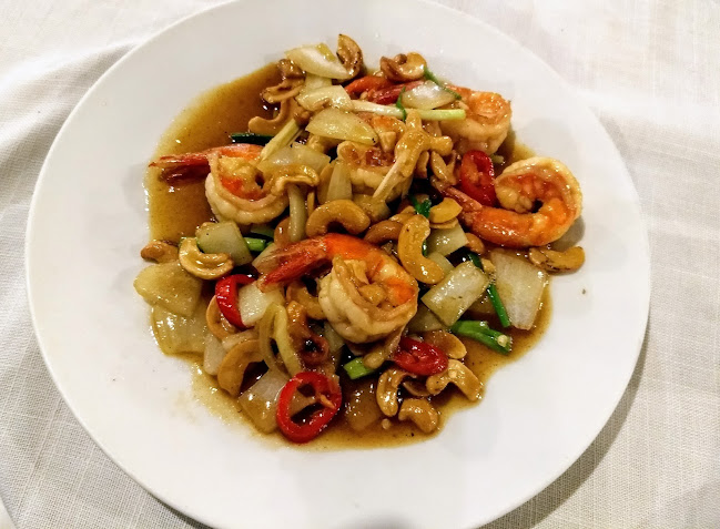 ลอบสเตอร์แอนด์พรอน - อำเภอเมืองภูเก็ต