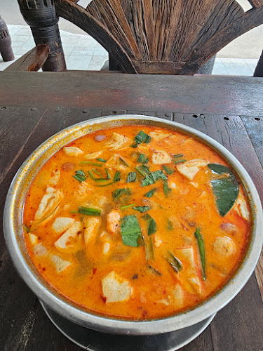 001 ถนน เลียบชายฝั่ง ตำบล ปากน้ำ อำเภอเมืองระยอง ระยอง 21000