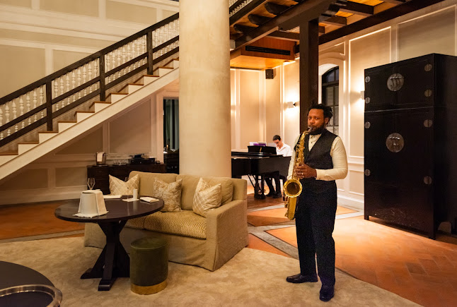 18 ถนน สตูล ตำบลตลาดเหนือ เมือง ภูเก็ต 83000