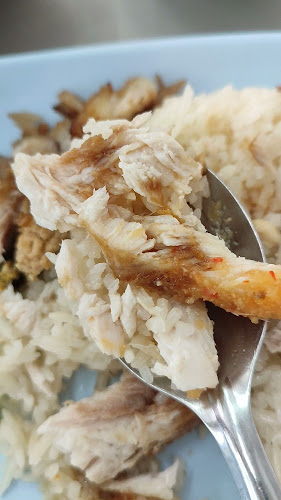 โรจน์โภชนา - การบริการอาหารและที่พัก