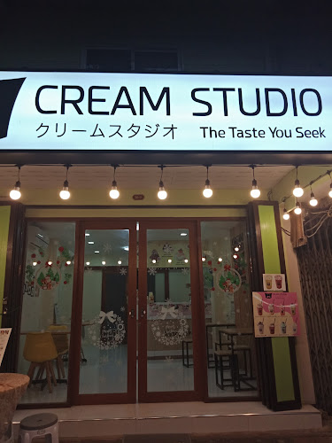 Cream studio นครปฐม - การบริการอาหารและที่พัก