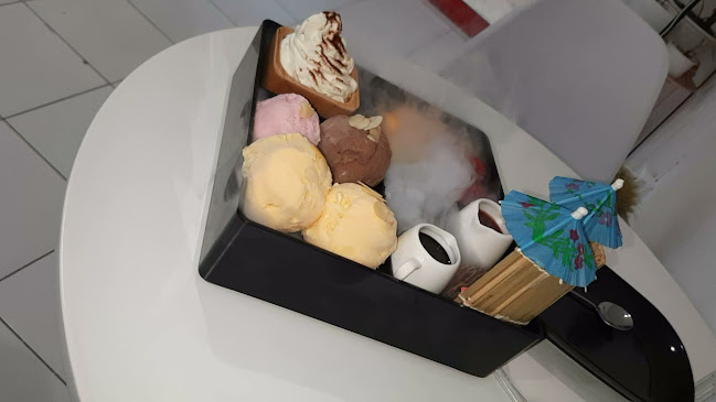 Midnight Dessert - ของหวานเที่ยงคืน - การบริการอาหารและที่พัก